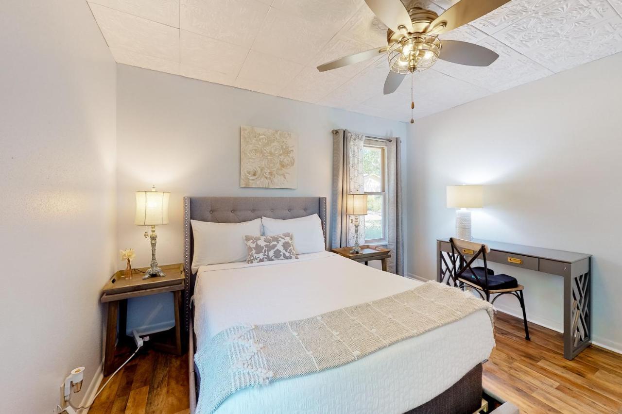 Suniland Cottage Fredericksburg Extérieur photo